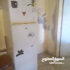  2 غساله بيكو سبعه كيلو مع تلاجه للبيع بسعر مغري