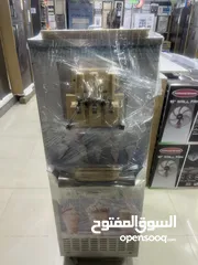  4 ماكنة بوظة وعصير سلاش للبيع