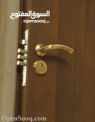  7 صيانه جميع أبواب الأمان والخشب وفتح الأبواب المغلقة بدون أي ضرر خدمه 24ساعه