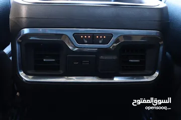  19 ‏Gmc Sierra Denali 2020 diesel  ‏‎ديزل كلين تايتل