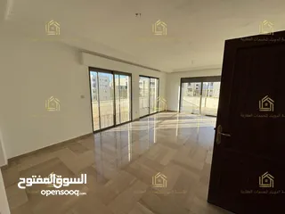  11 شقة سوبر ديلوكس أرقى واجمل مناطق عبدون بمساحة 402م