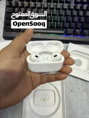  2 Apple AirPods Pro (2nd generation)  Noise cancellation very good condition