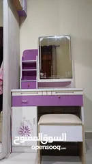  1 KIDS PURPLE DRESSING TABLE WITH SEAT