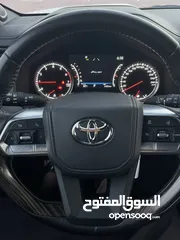  2 تويوتا الدفع الرباعي لاندكروزر VXR 2023