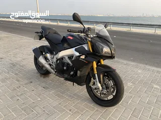  8 Aprilia Tuono V4