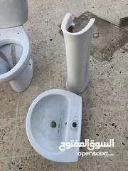  2 فرنجي عدد 2 +مغسلة مستعمل نظيفات دون كسر مثل ما أنت شايف بالصور