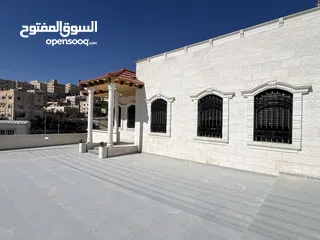  1 منزل مستقل للبيع