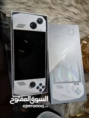  3 ASUS ROG Ally (Q2 2023) RC71L AMD Ryzen Z1 Extreme 8-Cores AMD Radeon 780M 512 جيجا حالة الجديد