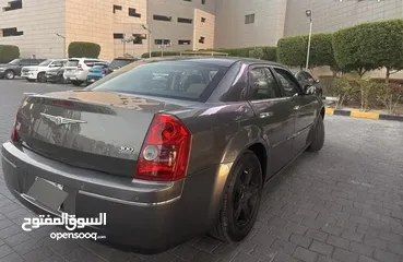  6 كرايسلر 300 سي 2009