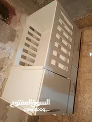  3 سرير بيبي عدد 2 الواحد ب20 والاثنين مع بعض 35 فرن عربي طابقين عيون غاز عدد ثنين ب15 موجودات بالمفرق
