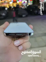  8 ايفون 13 برو بحال الوكاله مكفول ولا شخط 256 جيجا  iphone 13 pro like new