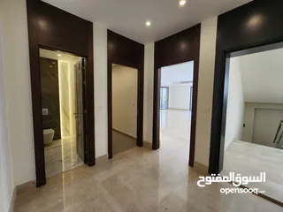  6 شقة طابقية فاخرة للبيع في عبدون  ref : 14383