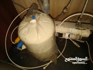  28 عدة وافل وكريب و ماكينة بوظة على الصاج وثلاجة ومطبخ لاتيه وفلتر ونثريات