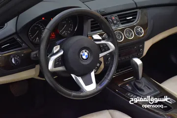  16 BMW Z4 sDrive30i ( 2010 Model ) in Black Color GCC Specs