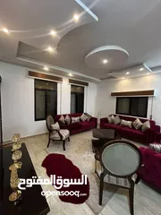  11 بيت مستقل في اجمل مناطق الزرقاء