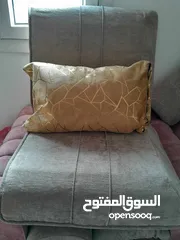  1 عندي غلافات مخاد