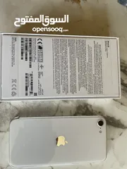  3 موبايل iPhone SE  بحاله ممتازه - السعة 128GB