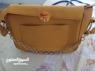  5 شنط نسائيه كبيره للبيع
