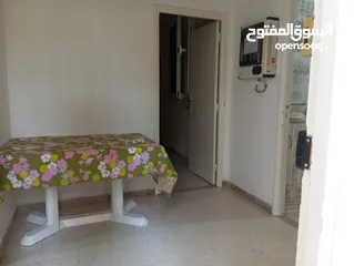  14 شقة أرضي بحي ابن خلدون تونس العاصمة