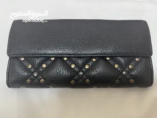  3 CH Carolina Herrera - Black Quilted Leather Studded Wallet