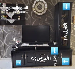  1 طاولة تلفزيون للبيع