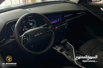 4 Kia niro  ترخيص 2024