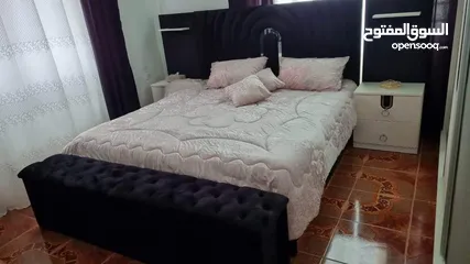 11 اثاث ومفروشات مميزه