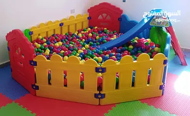  1 لعبة الكرات للحضانة وروضة