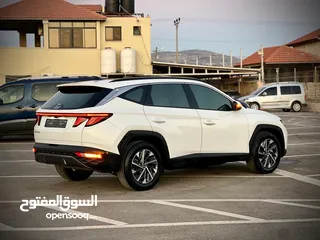  7 هونداي توسان 2023/ فل الفل فتحة سقف بانوراما  2x4 ///240Hp بنزين + كهرباء  ( Haybrid) 1600cc