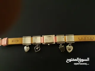  7 ساعة فوسيل وكيلها ابو شقره بحال الوكاله بربع سعر الوكيل وعد شرف اذا بتلقا مثلها بنفس السعرخذها بلاش