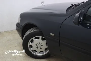  7 Mercedes Benz C200 1997