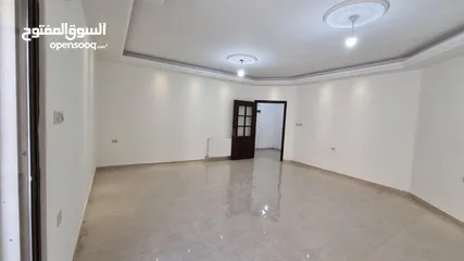  14 شقة حديثة للبيع 165 م2 طابق اول من المالك