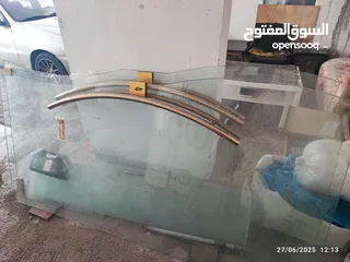  2 للبيع باب سكريت عدد 2  مستعمل بحالة ممتازة