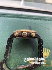  4 ساعه toy watch من المعدوم عليها 150 الف