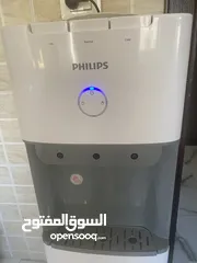  1 كولر ماء استعمال بسيط لون ابيض بحالة وكالة