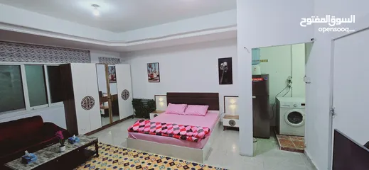  5 Studio furnished opposite alwhda mall /استديو مفروش فخامه امام الوحده مول مباشره