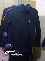  19 ملابس استعمال بسيط وليست بآلة وقسم منها جديده يصلح كمشروع لربة منزل أو بضاعة لمحل
