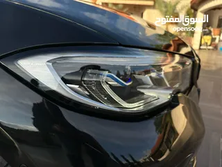  9 BMW 330i 2019
