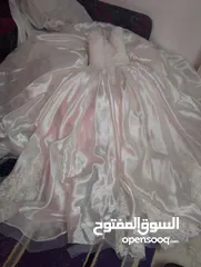  1 فساتين زفاف للبيع