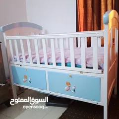  3 تخت اطفال مستعمل بحال الوكاله