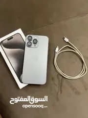  1 ايفون 15 pro شبه جديد وارد شرق اوسط