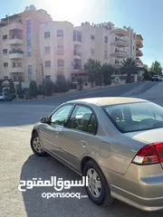  4 هوندا سيفك موديل 2005 فل عدا الفتحه  للبيع