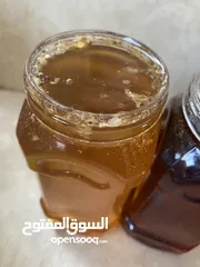  4 عسل الطبيعي  من سيلمانية العراق  يفيد للعلاج  نوع العسل سدر وجبلي لطلب  واتساب
