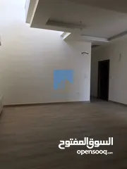  8 شقة فاخرة للبيع في الكرسي  -  قرب المخابرات طابق ثالث 160م مع روف 105م تشطيب سوبر ديلوكس لم تسكن