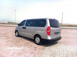  8 Hyundai H1 Starex Diesel 2017 Korean spec