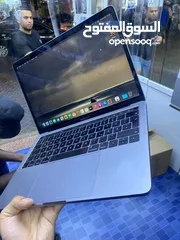  1 MacBook Pro 2017  (16/256GB) Condition Good