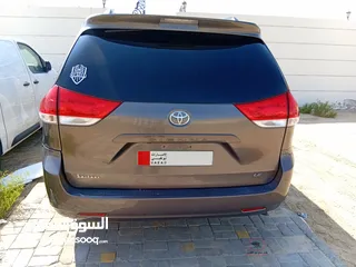  7 تويوتا سيينا Toyota Sienna 2012