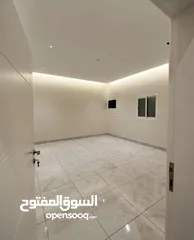  3 شقة فاخرة للايجار  الرياض حي الياسمين  المساحه 180 م   مكونه من :   3 غرف نوم  3 دورات مياه   دخول ذ