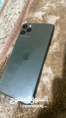  4 iPhone 11 pro max للبيع او للبدل