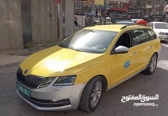  2 تكسي سكودا اوكتافيا للبيع